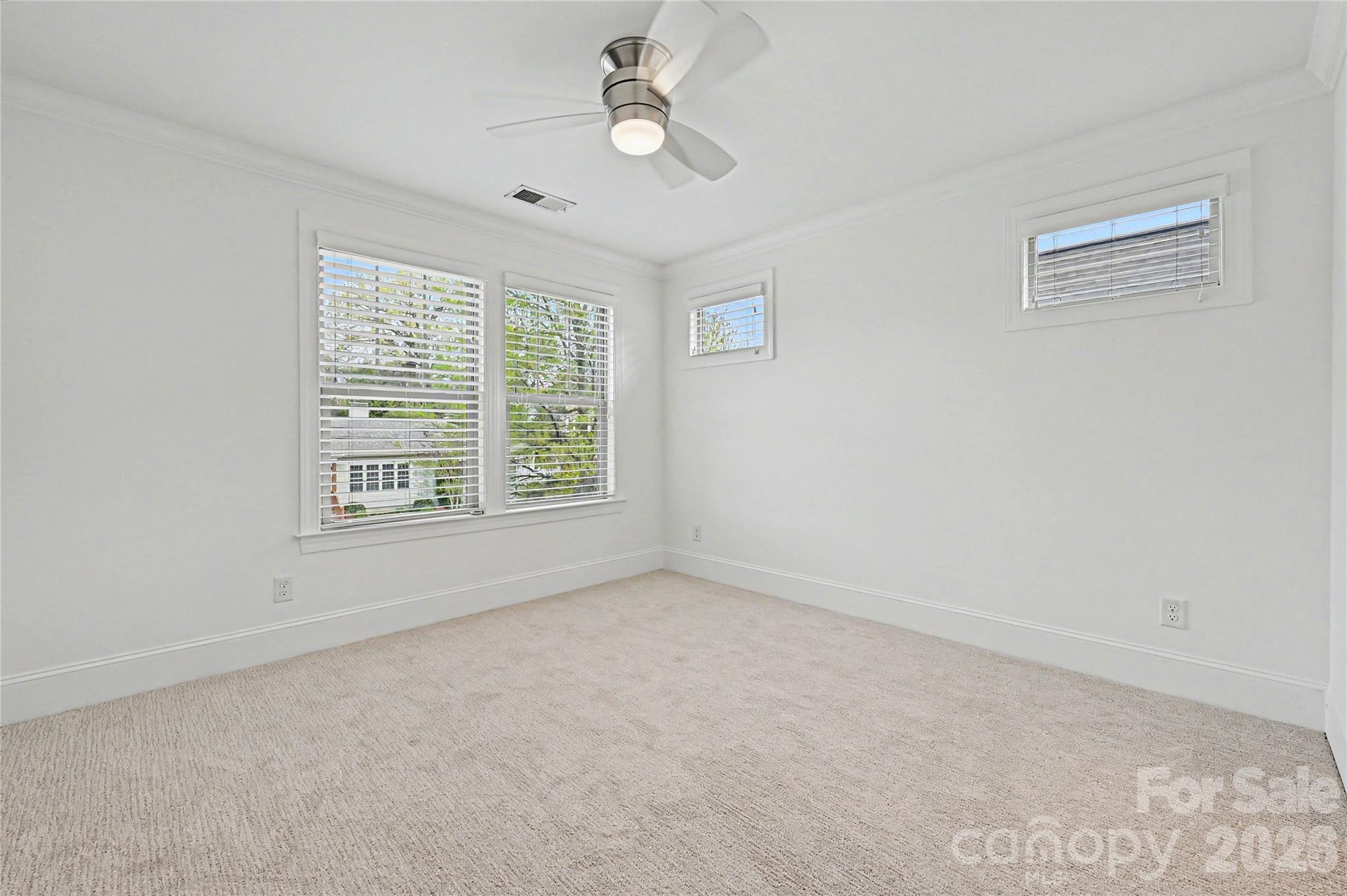 1102 Yale Place Charlotte NC 28209