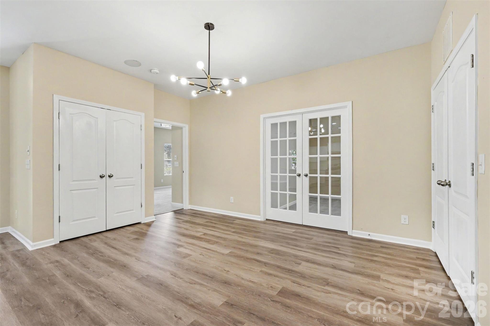2805 S Devon Street Charlotte NC 28213