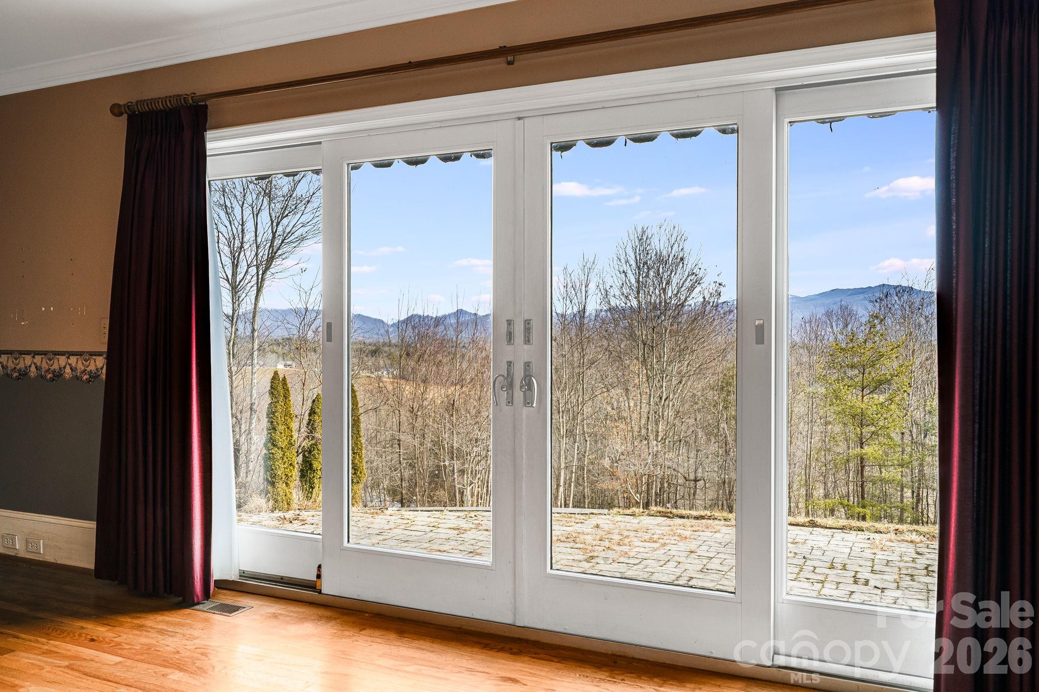 200 Duck Drive Mars Hill NC 28754