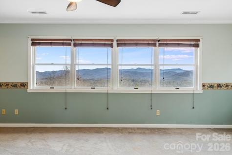 200 Duck Drive Mars Hill NC 28754
