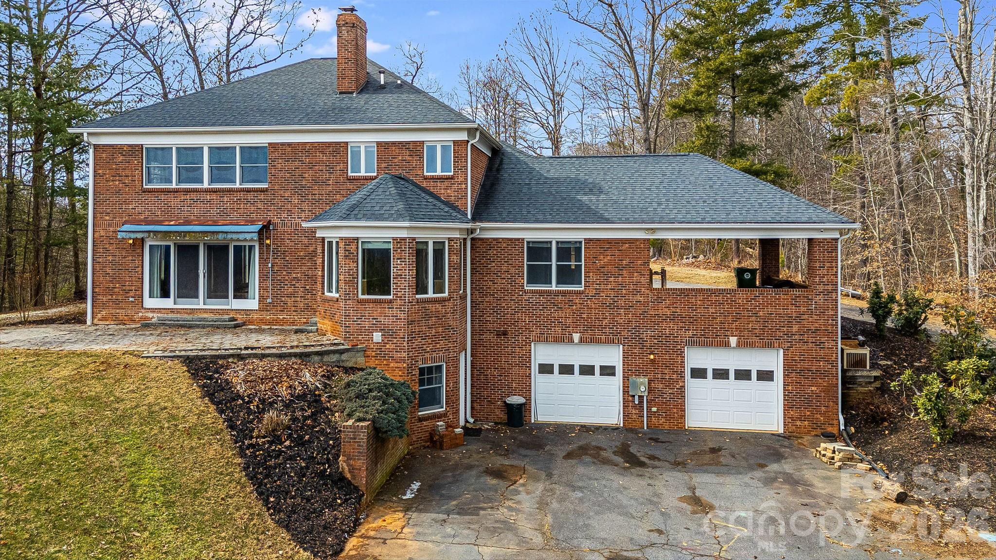 200 Duck Drive Mars Hill NC 28754