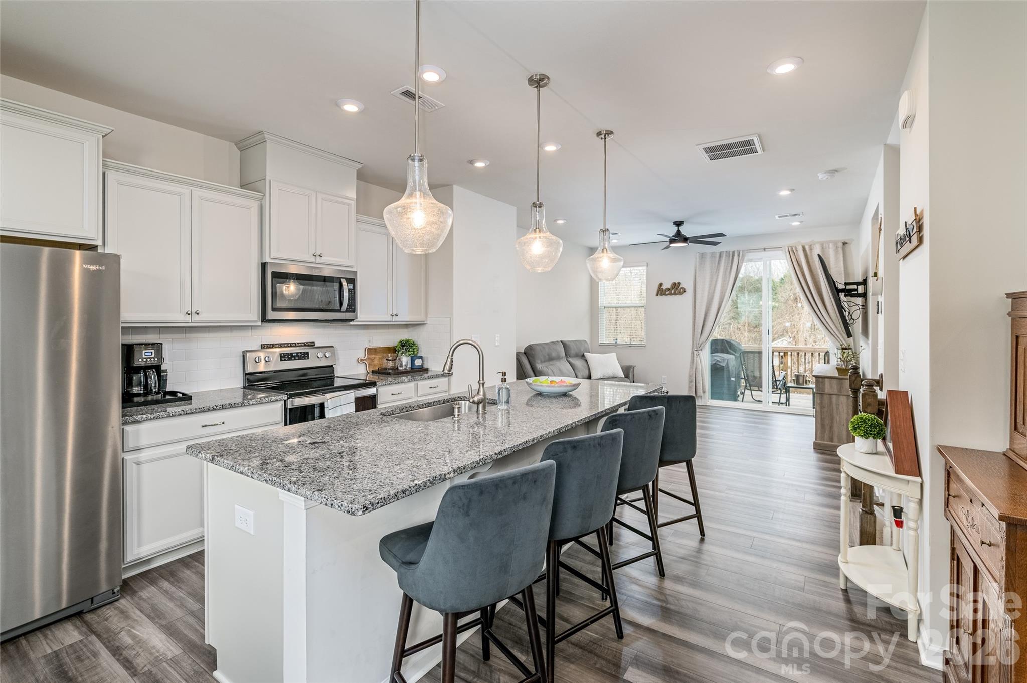 1206 Keydet Drive Charlotte NC 28216