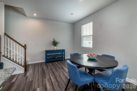 1206 Keydet Drive Charlotte NC 28216