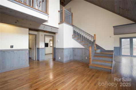 400 Three Dog Mountain Road Bakersville NC 28705