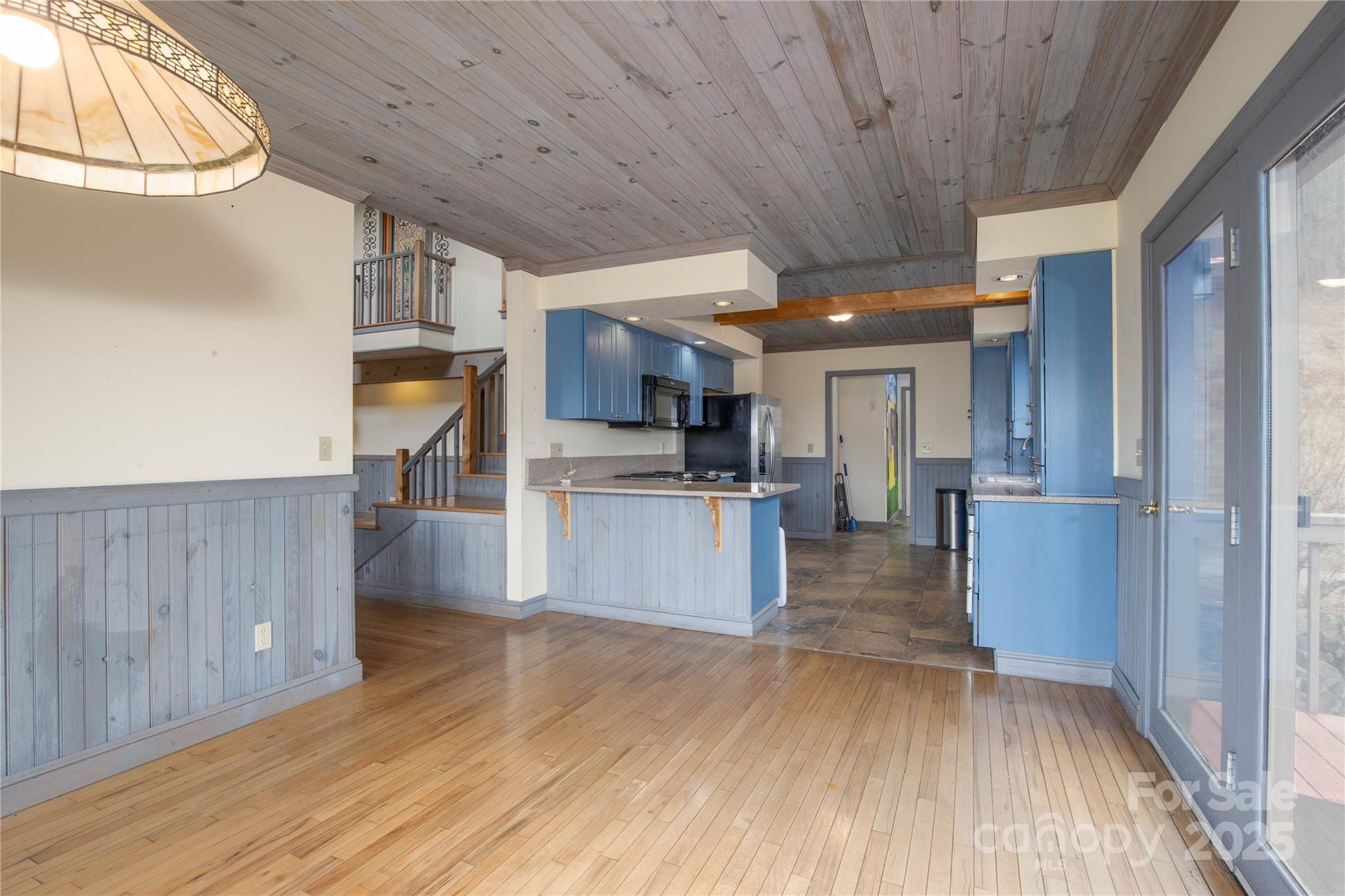 400 Three Dog Mountain Road Bakersville NC 28705