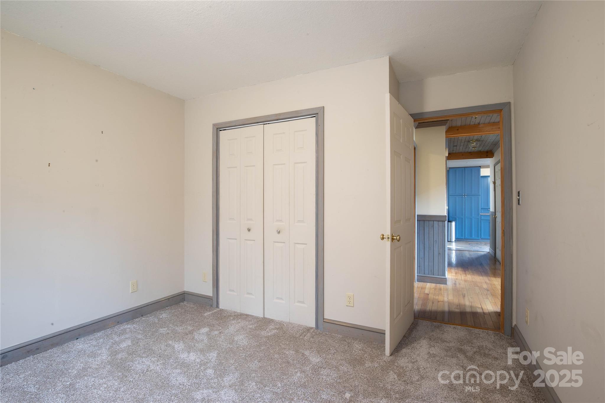 400 Three Dog Mountain Road Bakersville NC 28705