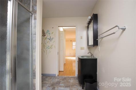 400 Three Dog Mountain Road Bakersville NC 28705