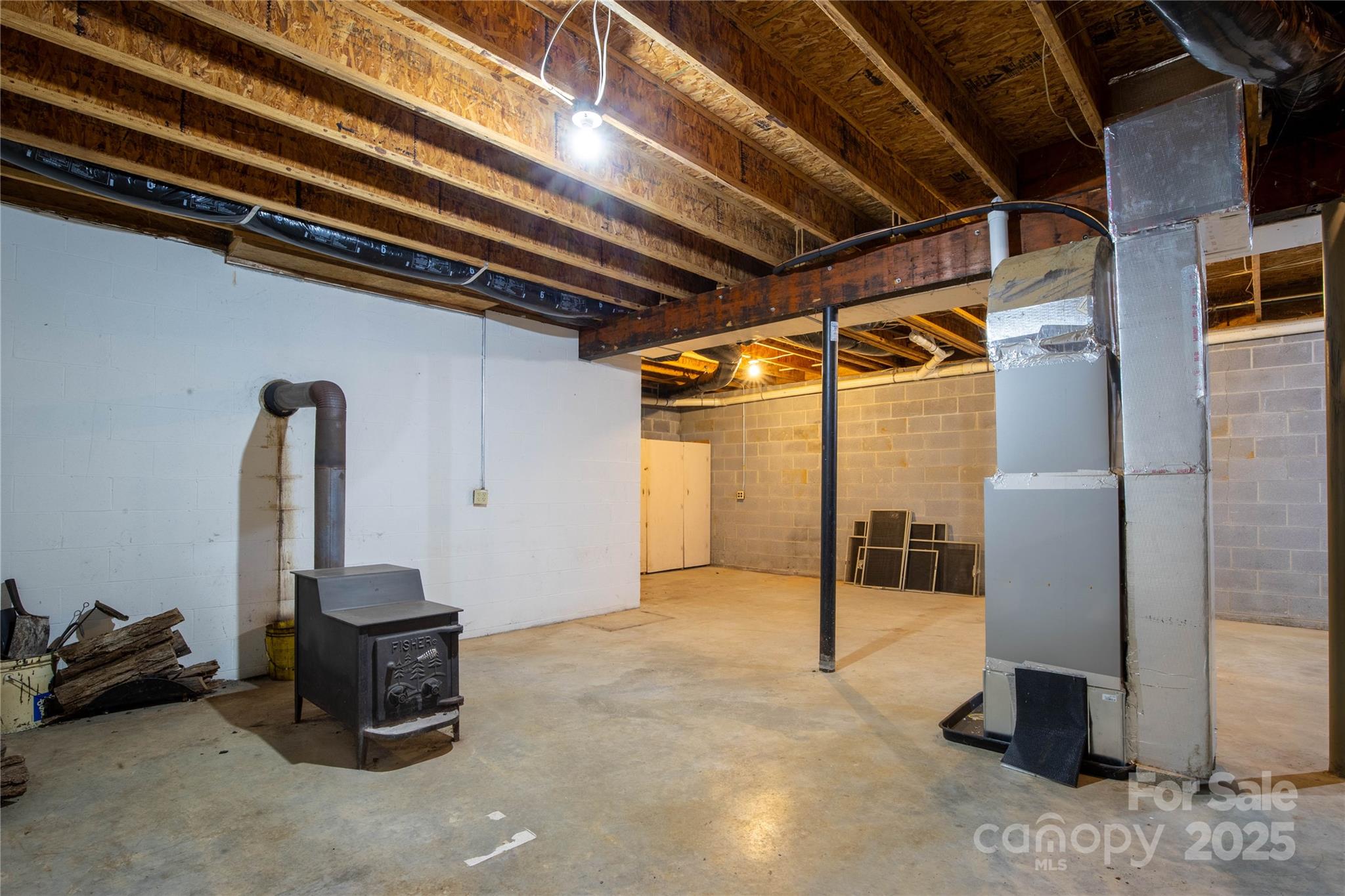 400 Three Dog Mountain Road Bakersville NC 28705