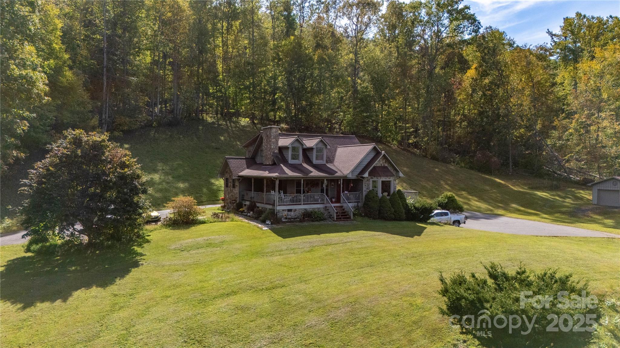 400 Three Dog Mountain Road Bakersville NC 28705