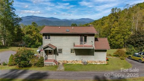 400 Three Dog Mountain Road Bakersville NC 28705