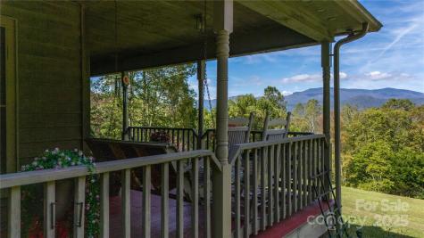 400 Three Dog Mountain Road Bakersville NC 28705