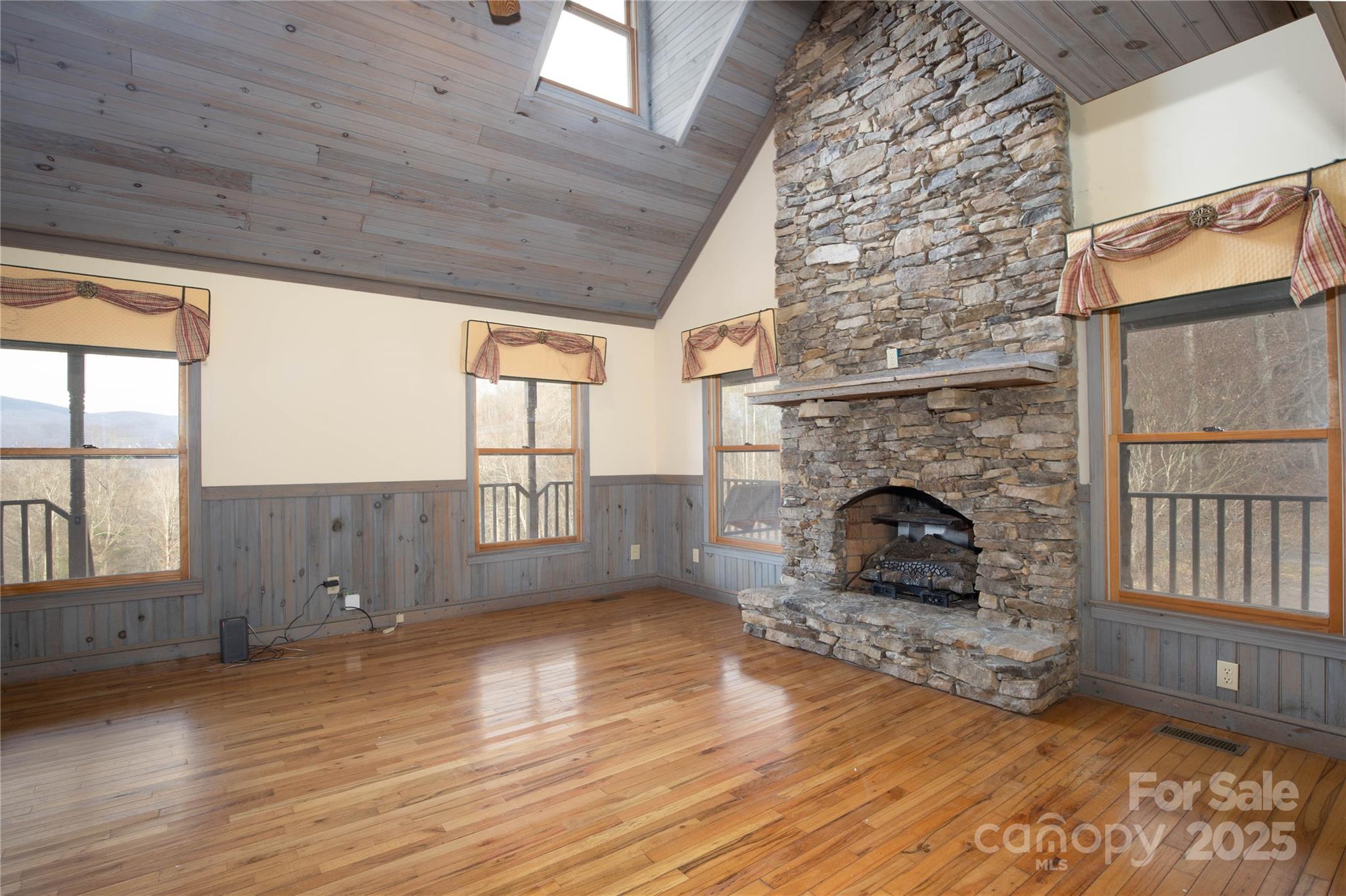 400 Three Dog Mountain Road Bakersville NC 28705