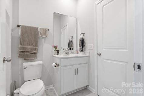 4011 Vista Pine Drive Charlotte NC 28215