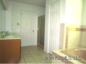15 Arborwood Trail Candler NC 28715