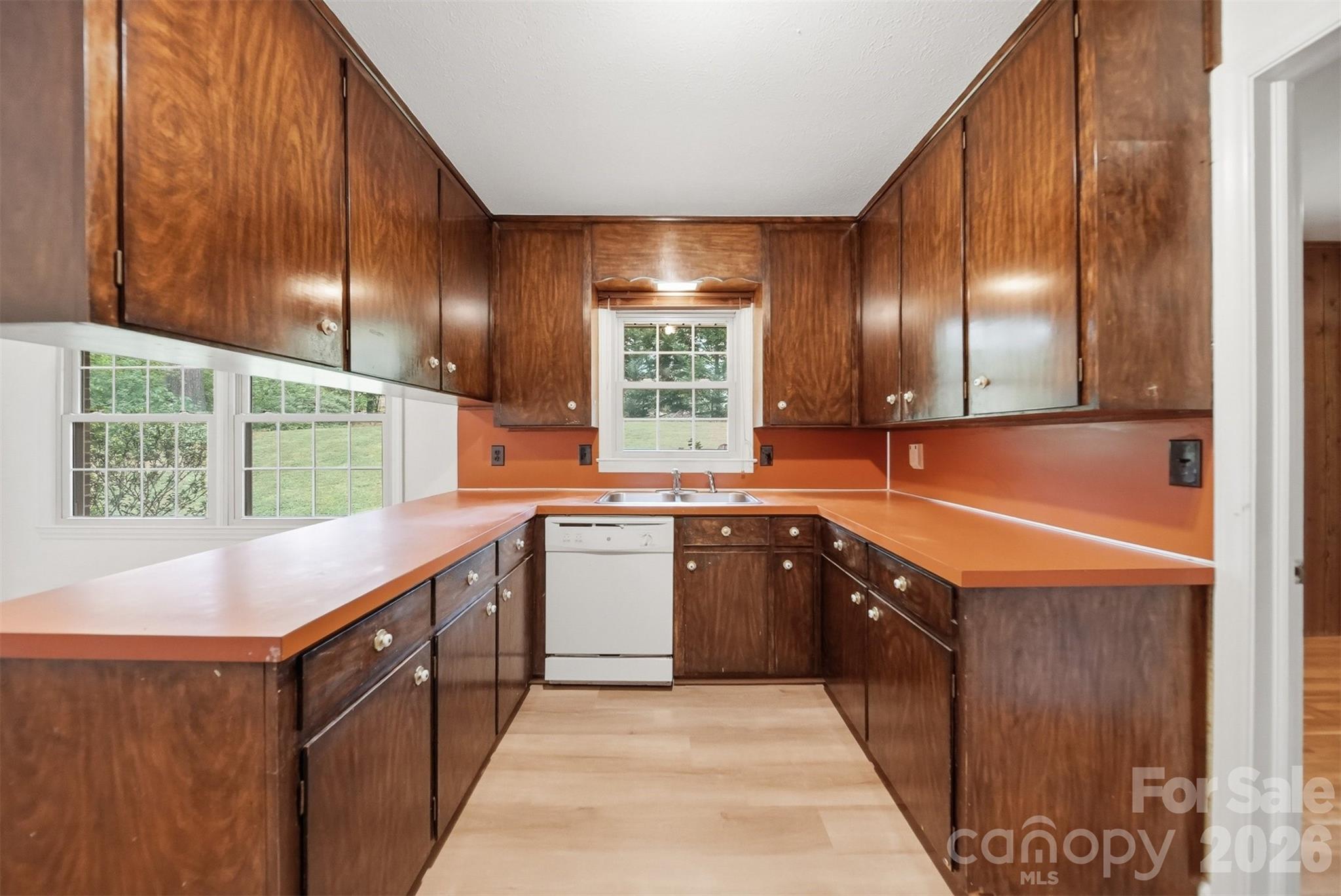 105 Ann Street Morganton NC 28655