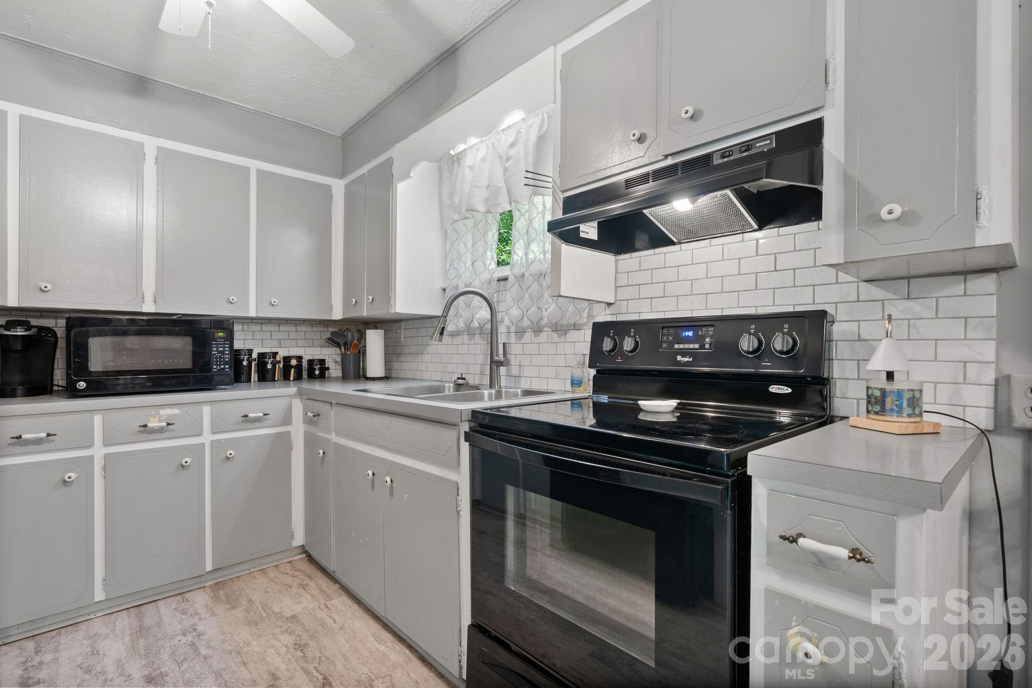 2881 Highline Avenue Valdese NC 28690