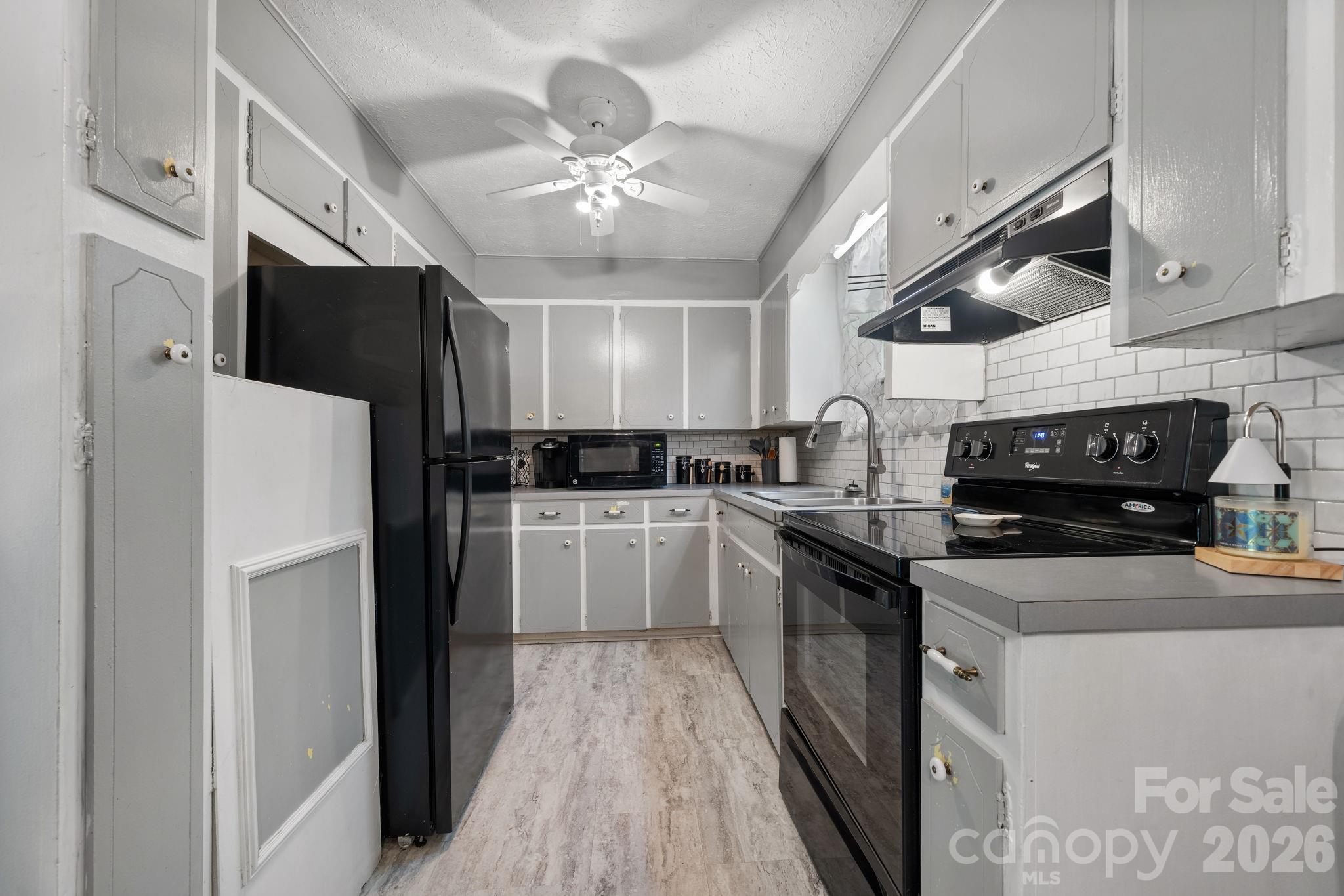 2881 Highline Avenue Valdese NC 28690