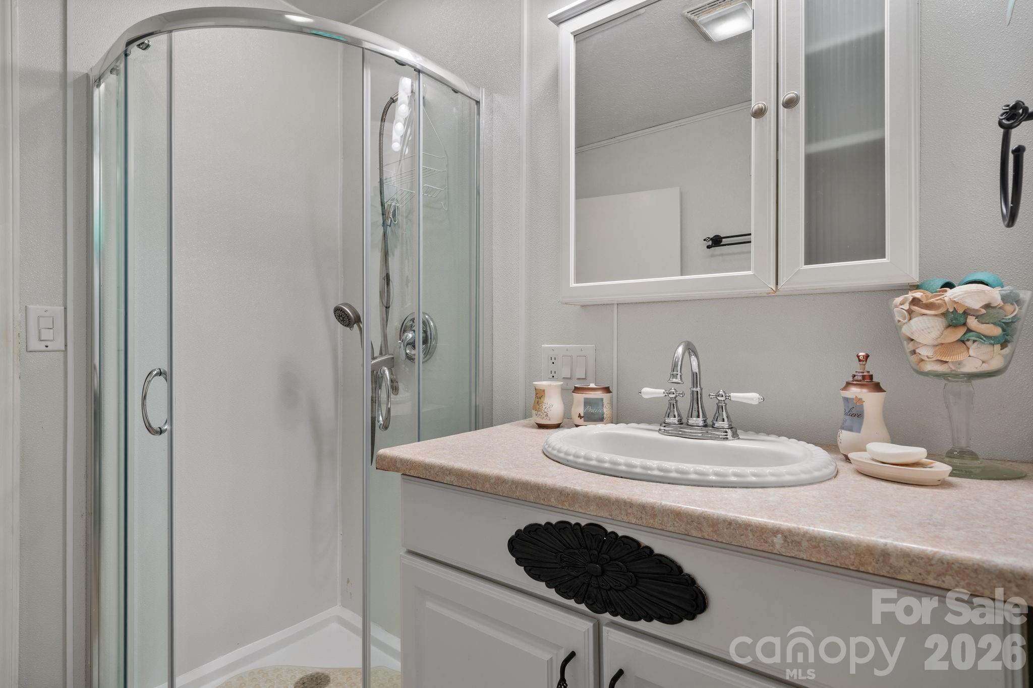 2881 Highline Avenue Valdese NC 28690