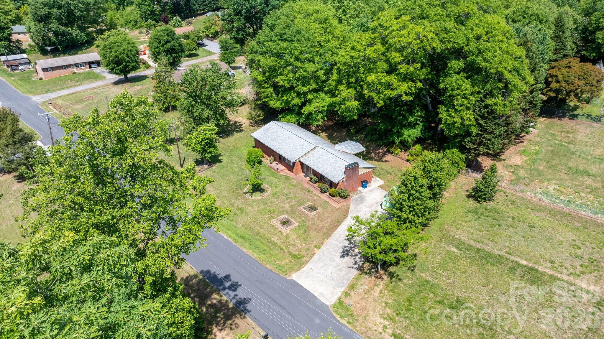 2881 Highline Avenue Valdese NC 28690