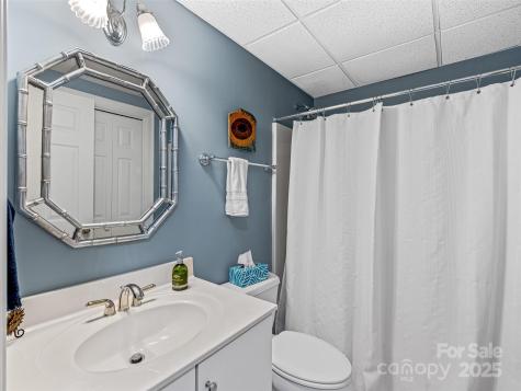 23 Clear Vista Drive Asheville NC 28805