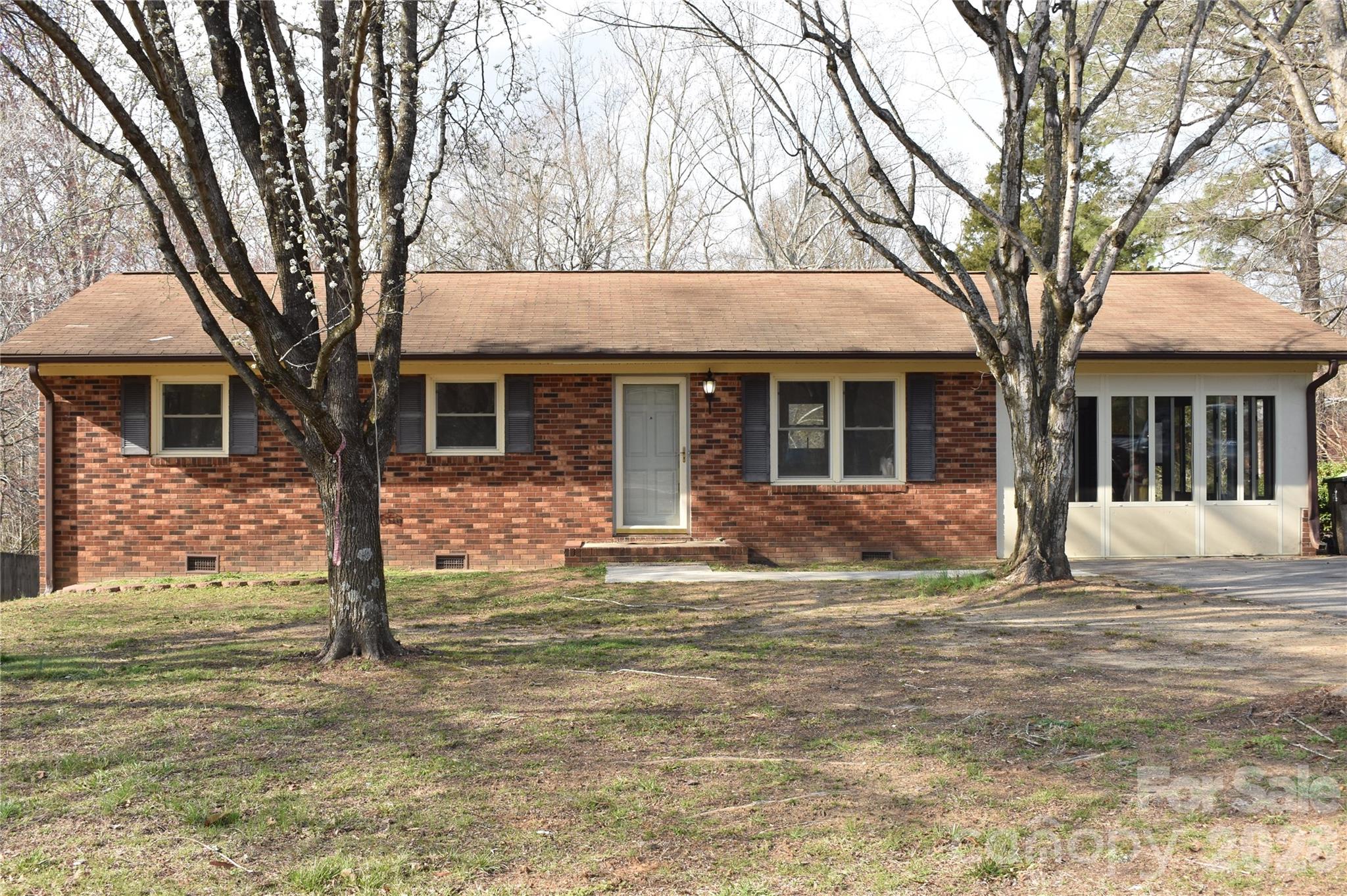 5285 E Holly Grove Road Thomasville NC 27360