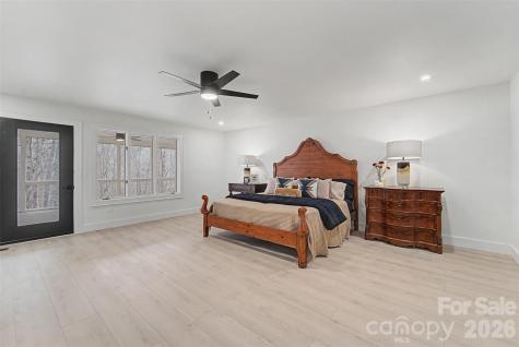 323 Mashburn Branch Road Franklin NC 28734