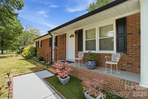 324 Autumn Drive Harrisburg NC 28075