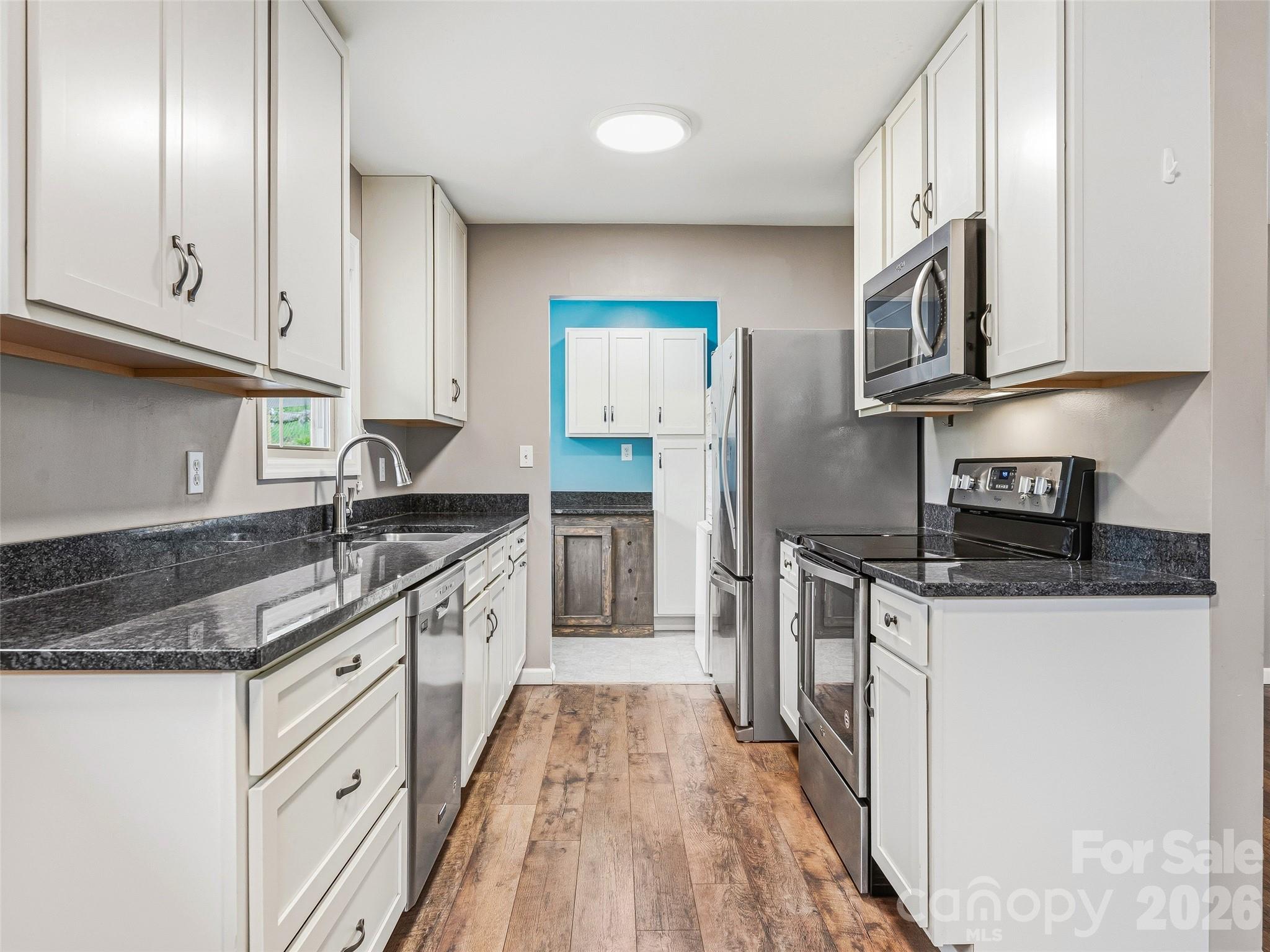 3 Mos Way Candler NC 28715
