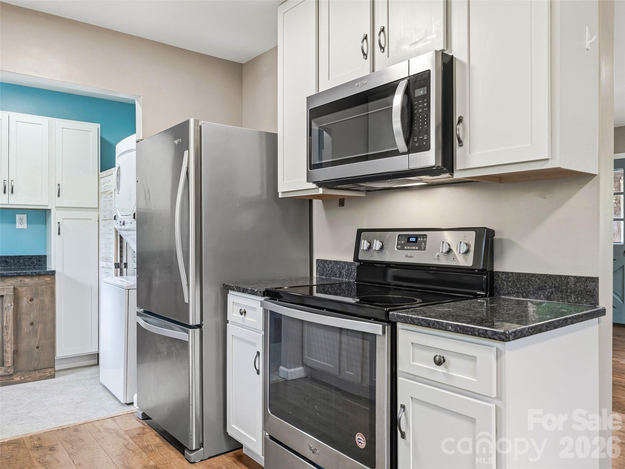 3 Mos Way Candler NC 28715