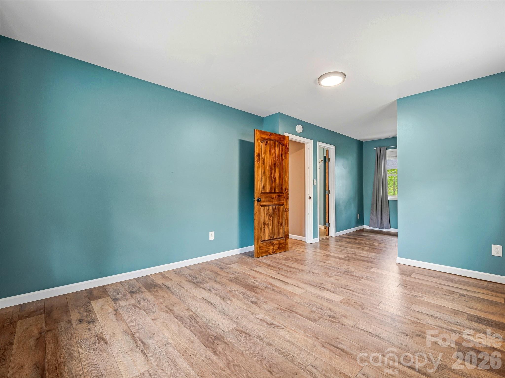 3 Mos Way Candler NC 28715