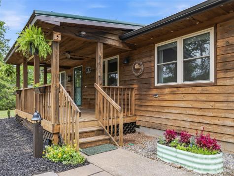 3 Mos Way Candler NC 28715