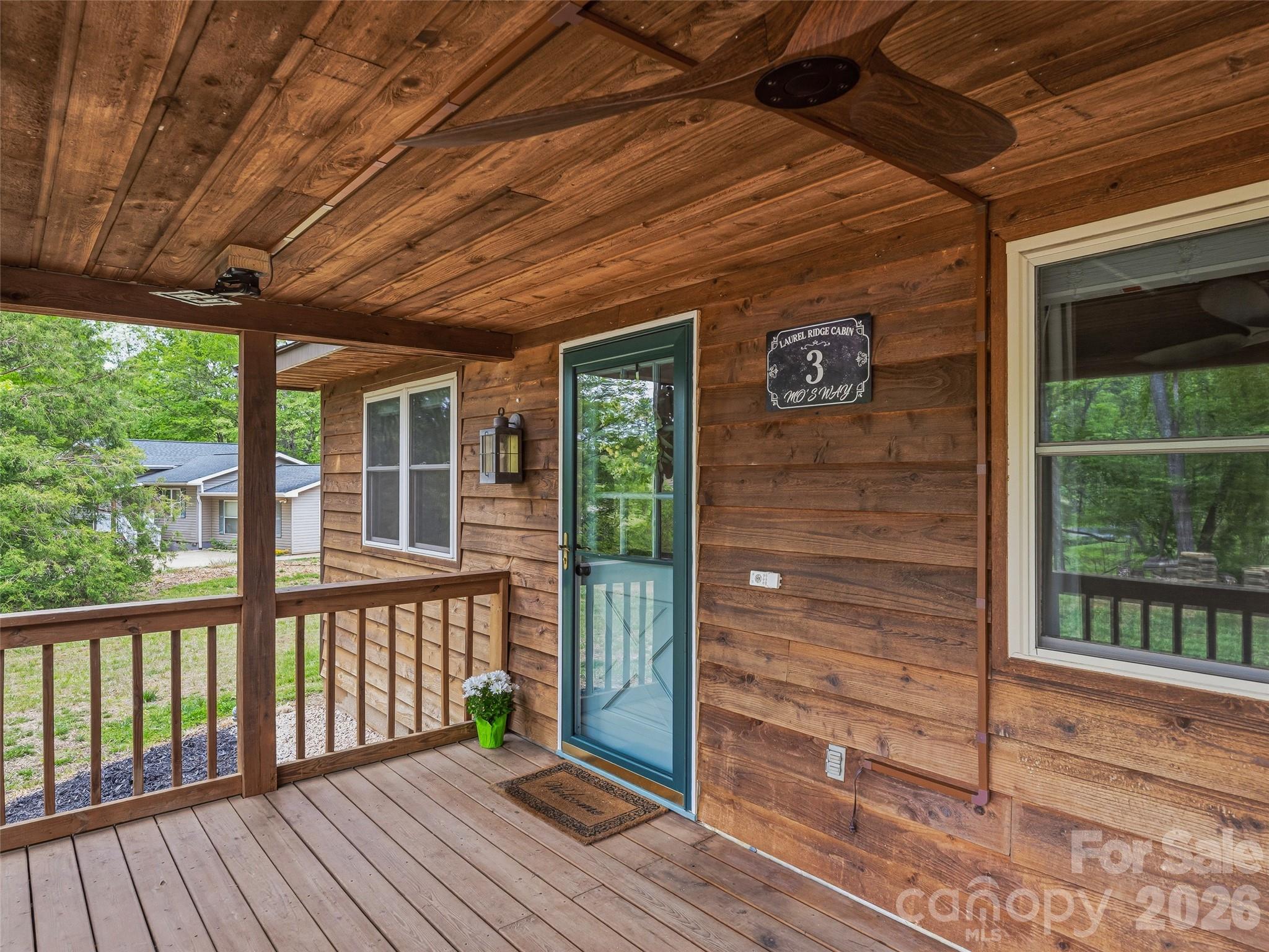 3 Mos Way Candler NC 28715