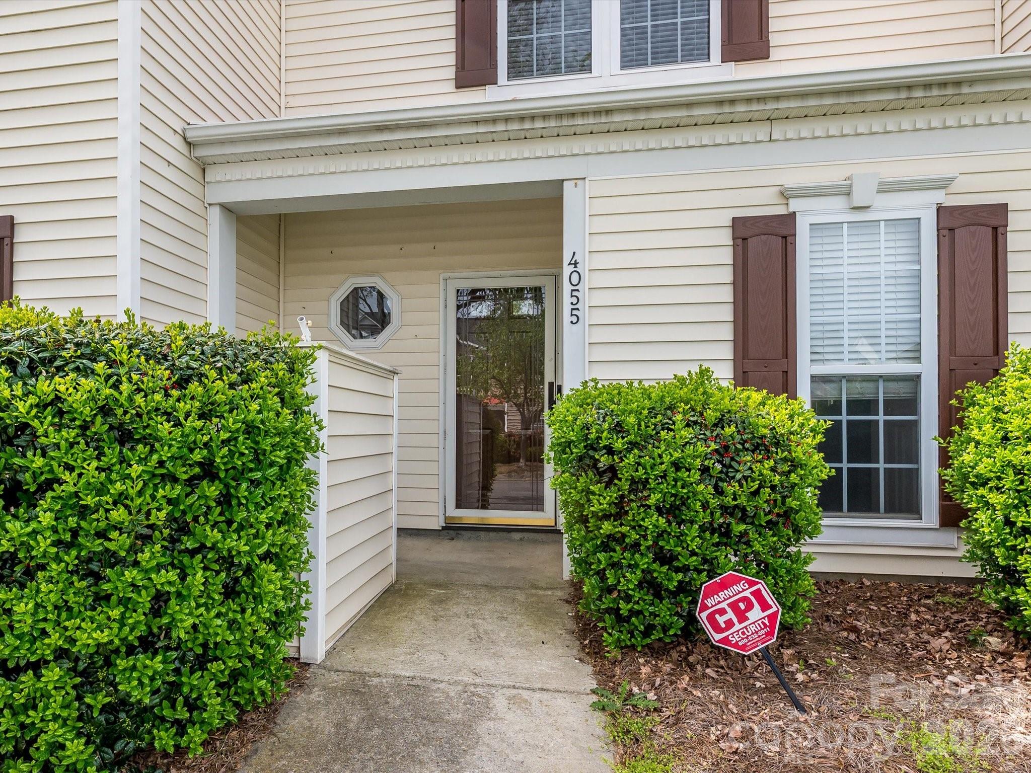 4055 Center Place Drive Harrisburg NC 28075