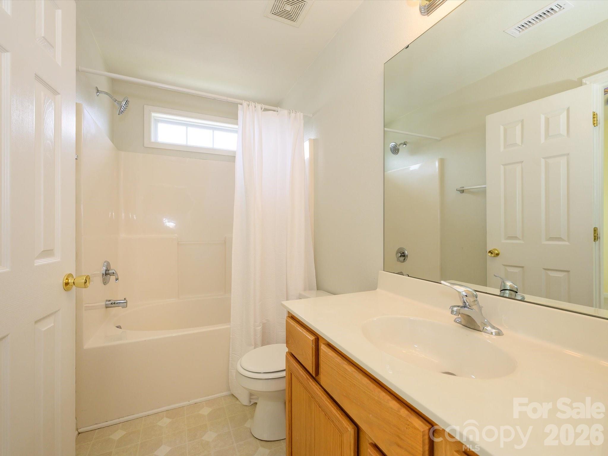 4055 Center Place Drive Harrisburg NC 28075