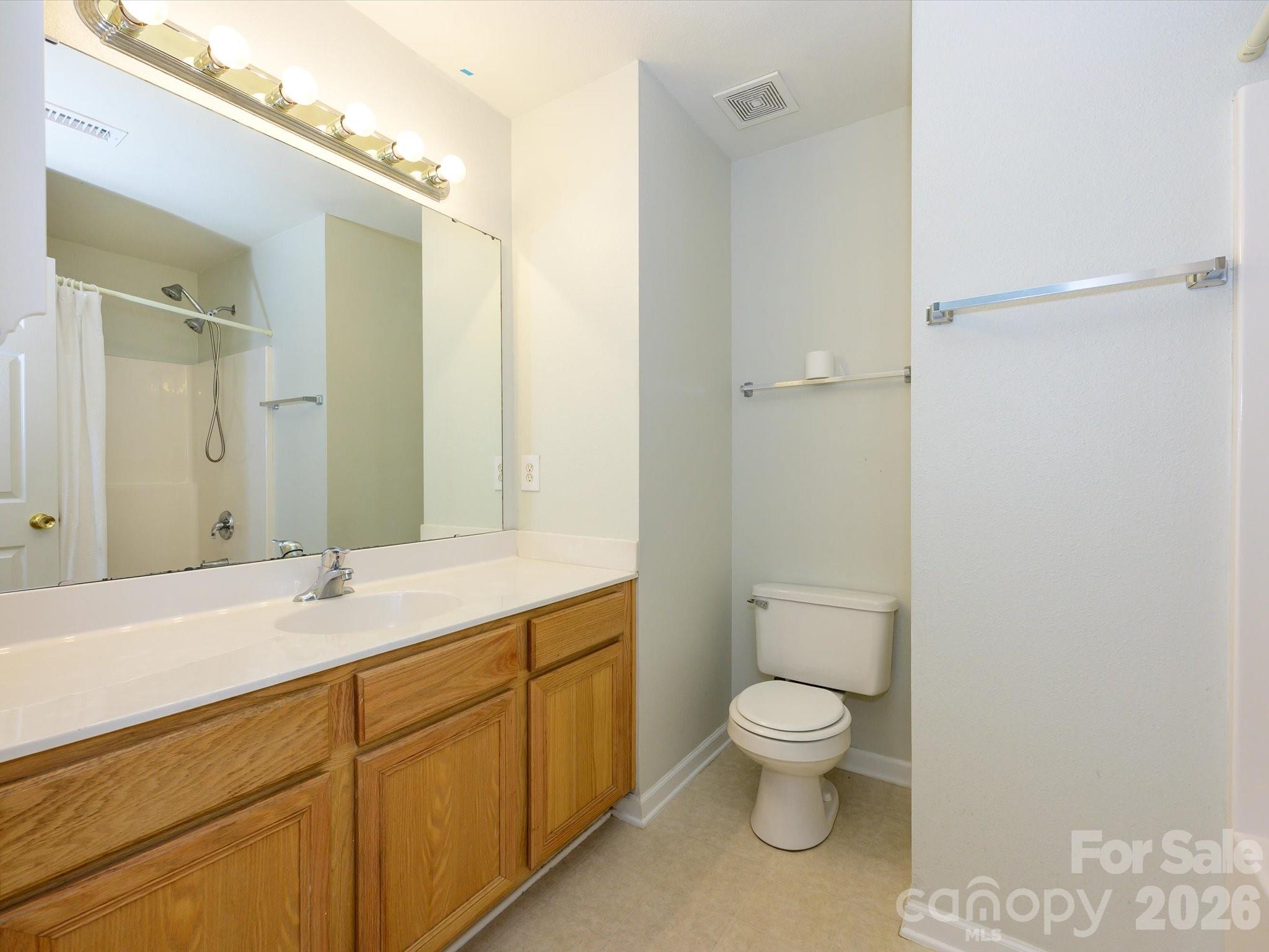 4055 Center Place Drive Harrisburg NC 28075