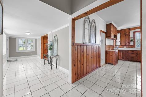 550 Woodleaf Barber Road Cleveland NC 27013