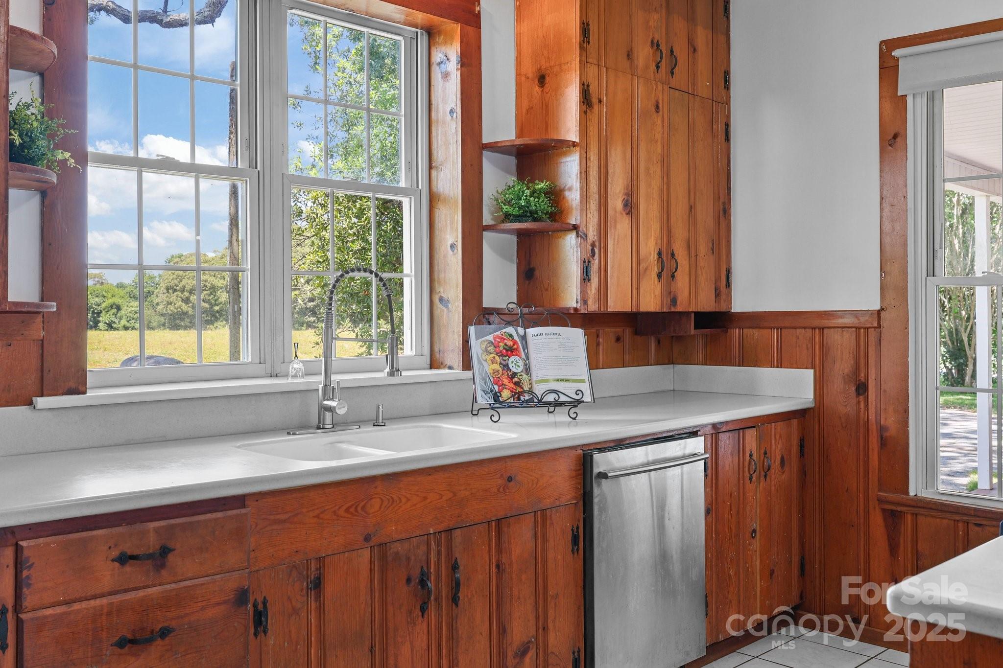 550 Woodleaf Barber Road Cleveland NC 27013