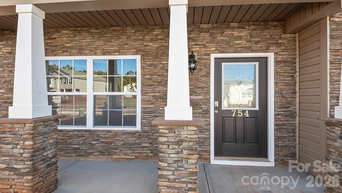 32 Ridgehaven Drive Waynesville NC 28786