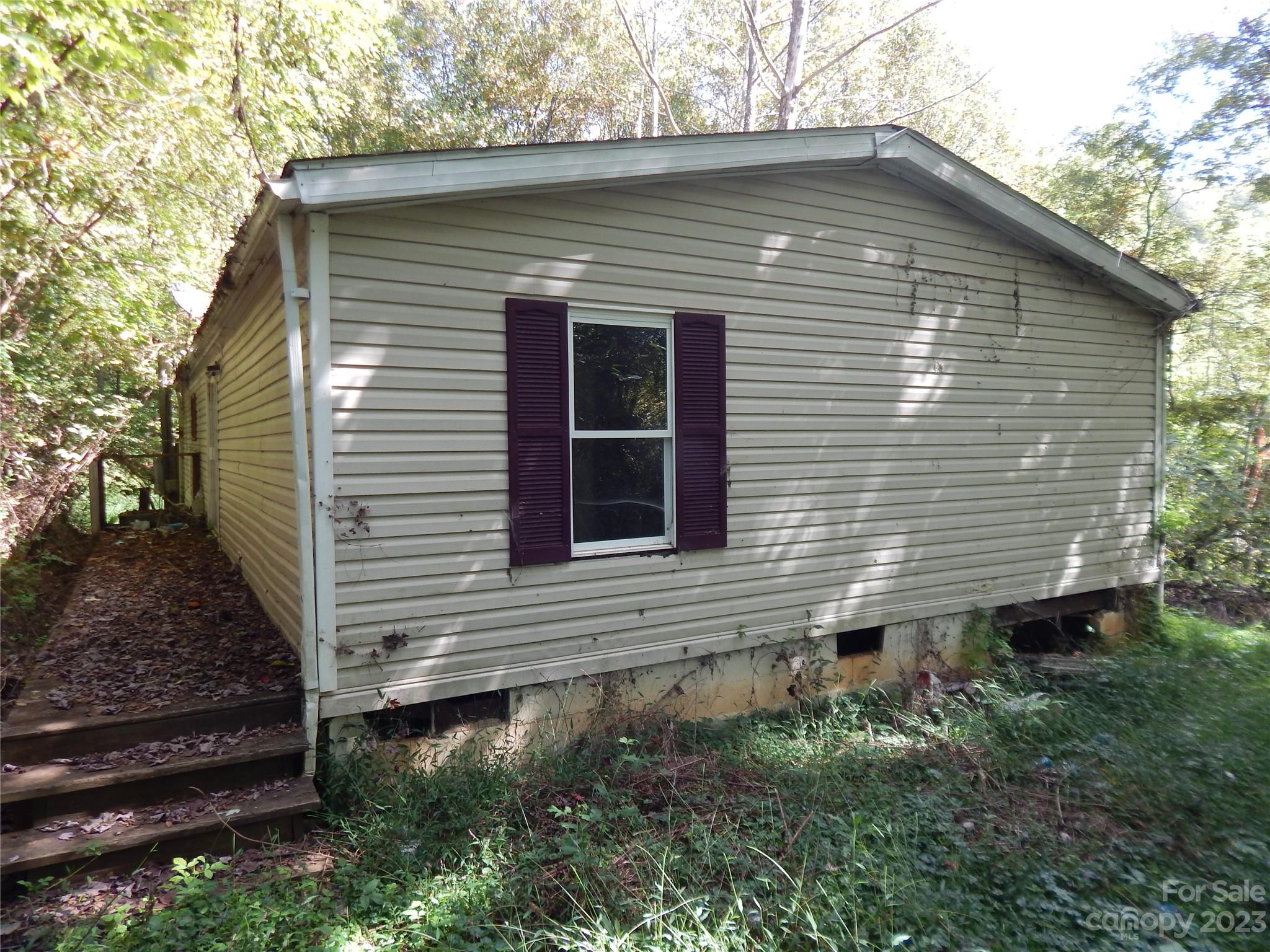 270 Rolling Acres Drive Canton NC 28716