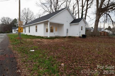 117 Rollins Street Stanley NC 28164