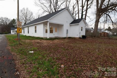 117 Rollins Street Stanley NC 28164