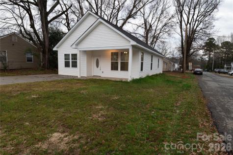 117 Rollins Street Stanley NC 28164