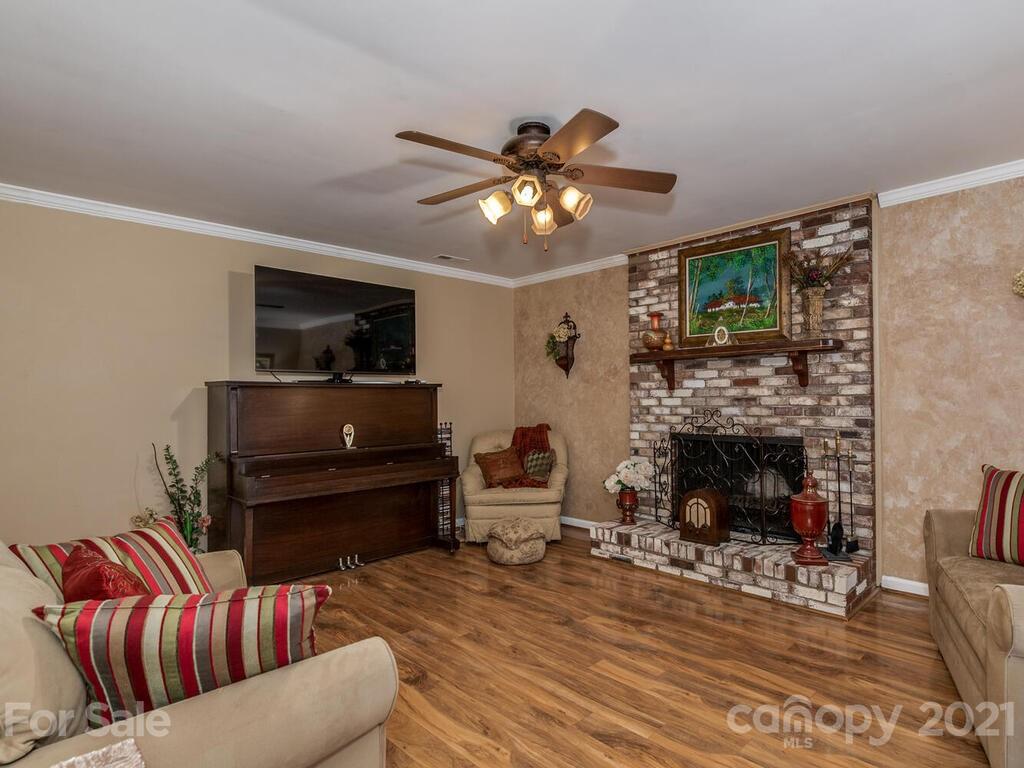 8100 Lansford Road Charlotte NC 28277