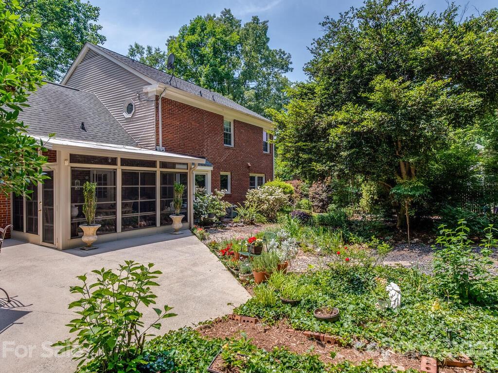 8100 Lansford Road Charlotte NC 28277