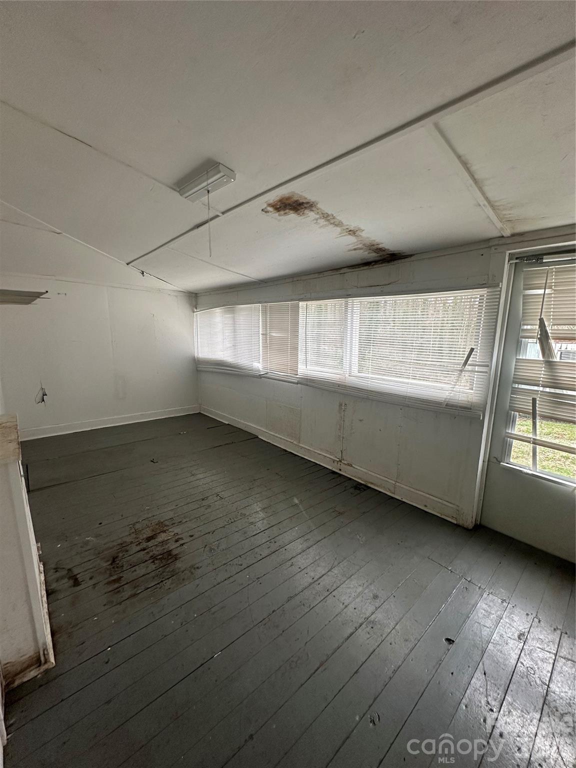 1021 N 14th Street Bessemer City NC 28016