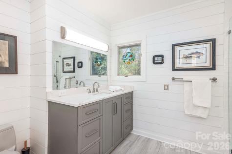 1580 Fairway Drive Lake Toxaway NC 28747