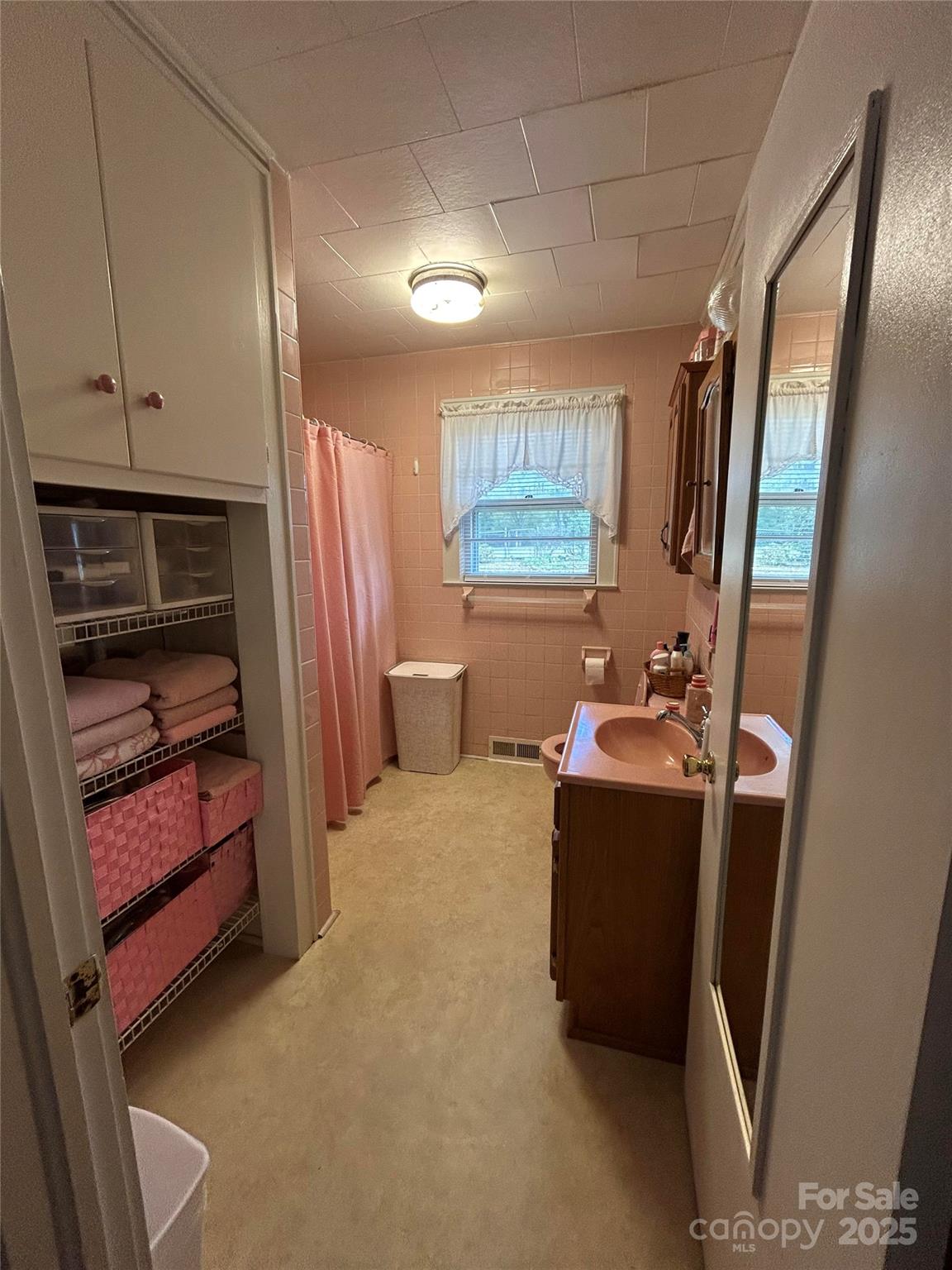 614 Smith Street Albemarle NC 28001