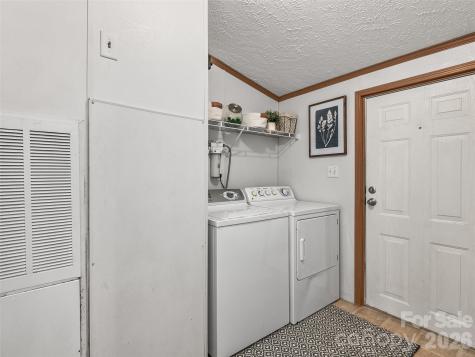 114 Gateway Cove Canton NC 28716