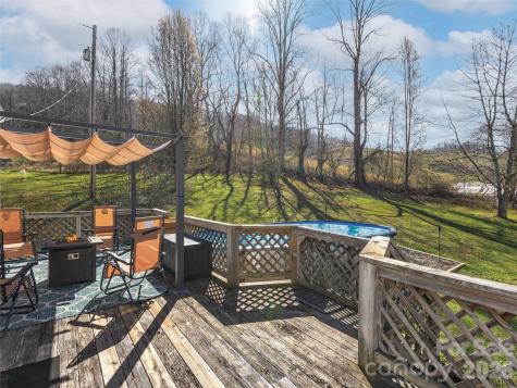 114 Gateway Cove Canton NC 28716