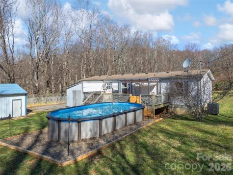 114 Gateway Cove Canton NC 28716